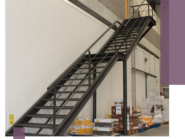 Лестницы для производства в Ростове-на-Доне — изготовление и монтаж