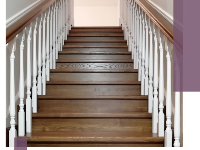 Лестницы из ясеня на заказ в Ростове-на-Доне — изготовление и монтаж