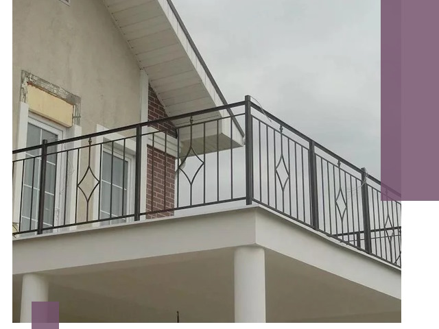 Изготовление балконных ограждений в Ростове-на-Доне из металла и стекла