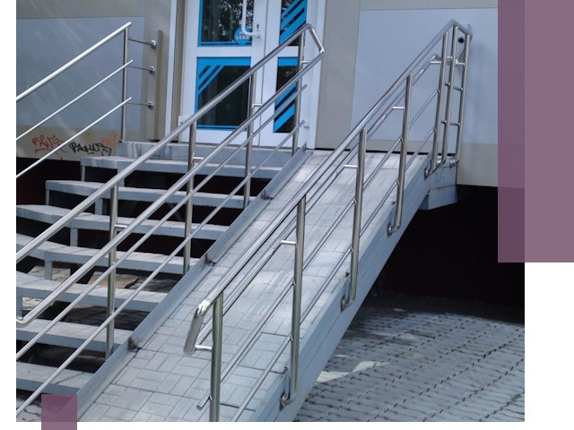 Пандус на крыльцо под ключ в Ростове-на-Доне: монтаж и изготовление